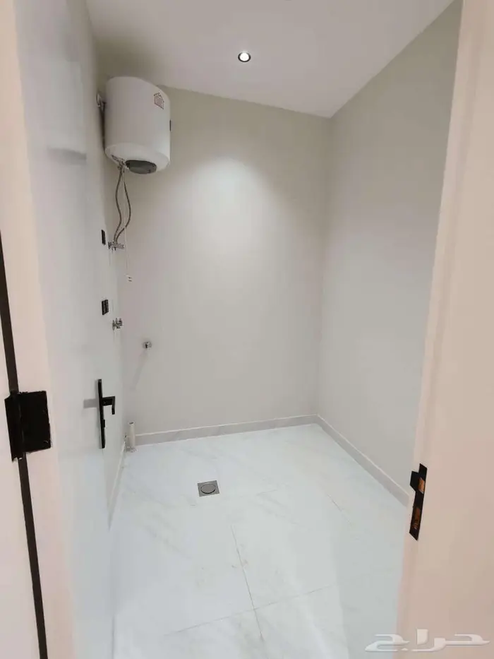 فيلا ثلاث ادوار فاخره 16