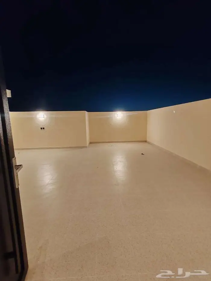 فيلا ثلاث ادوار فاخره 31