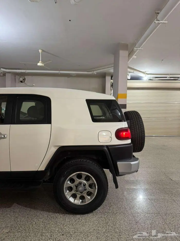 تويوتا افجي 2012 مخزن 9