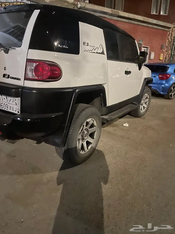 تويوتا FJ 2016 0