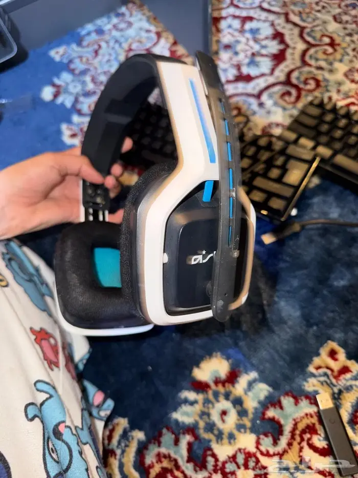 مبيعات مختلفه جدا  للست اب 1