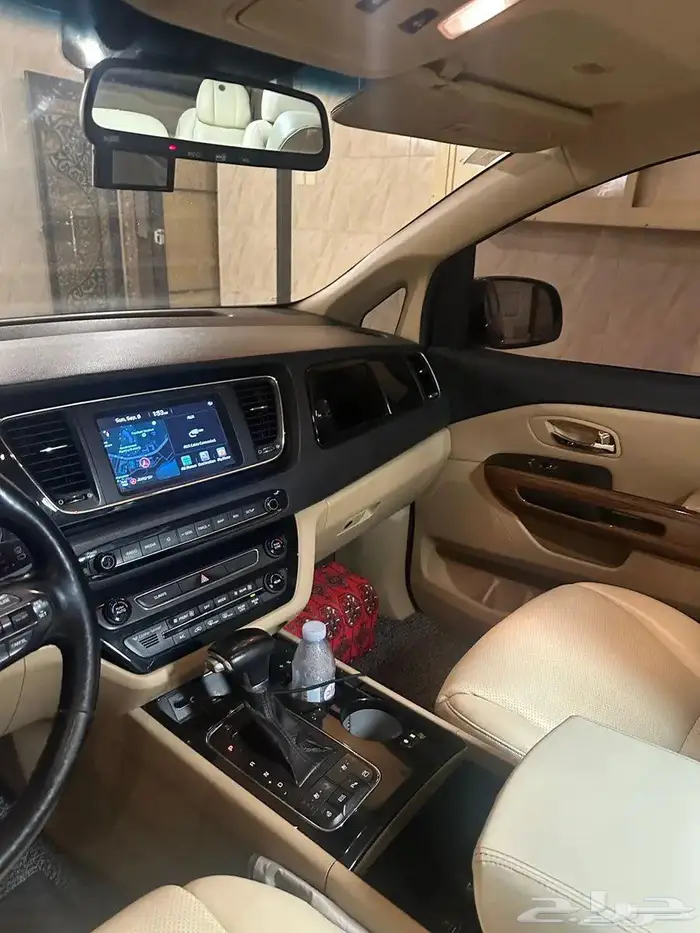 كيا كرنفال موديل 2018 vip لبيع 3