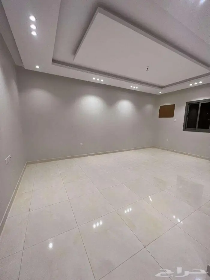 شقة للإيجار بحي الرياض 1