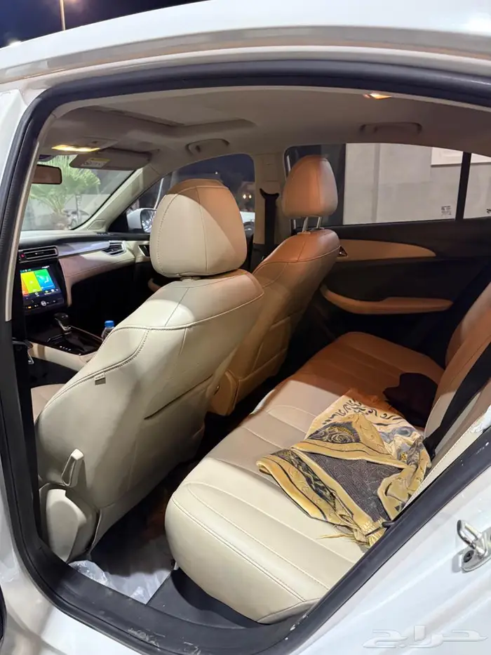 ام جي فل كامل للبيع 8