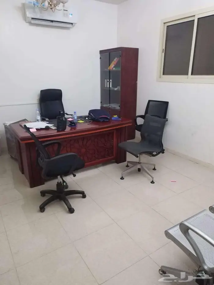 إيواء.حوش نقليات مساحة 1200 1