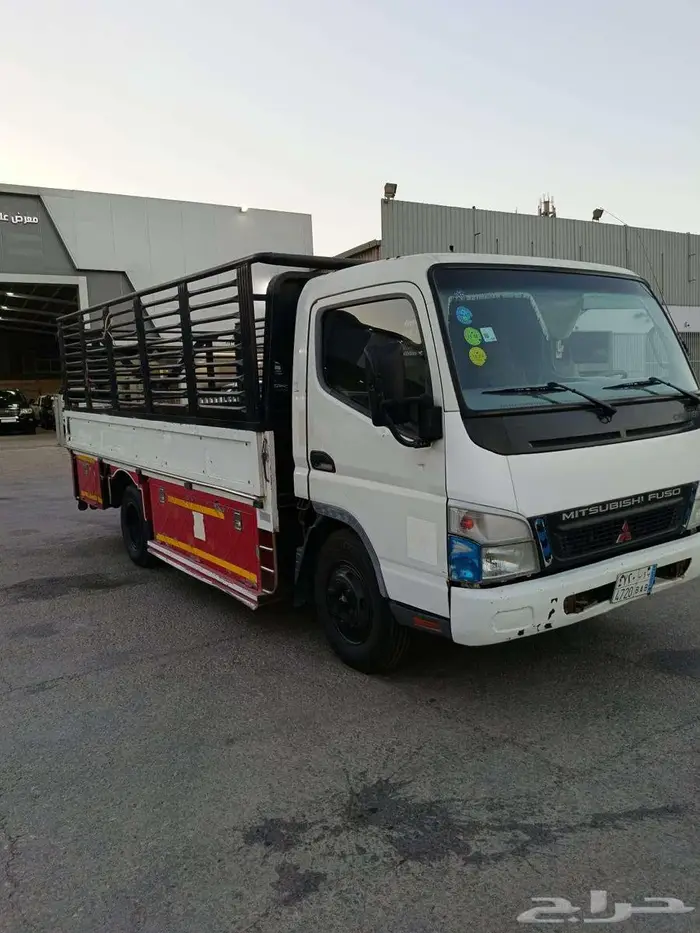 متسوبيشي دينة 2014 2