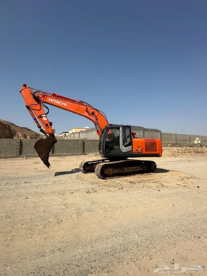 بوكلين هيتاشي 2010 6