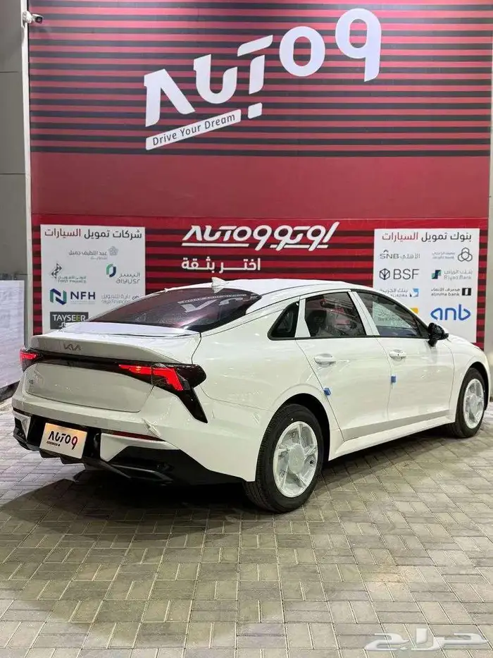 كيا كي 5 مطور 2025 سقف بانوراما 6