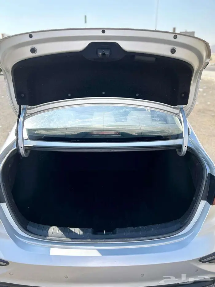 كيا سيراتو2021 8