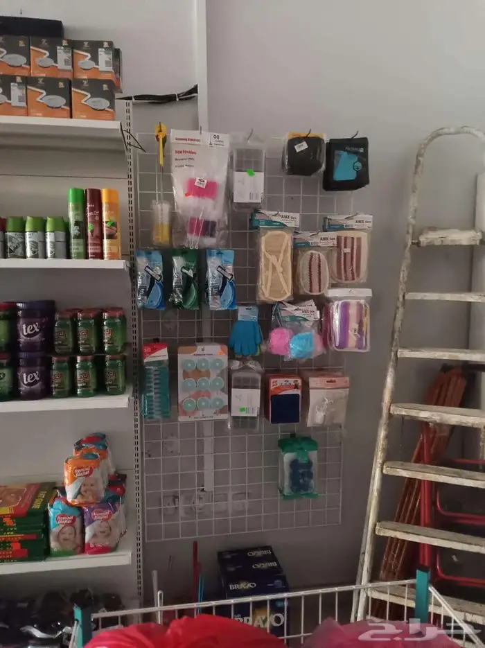 محل خردوات للتقبيل 2