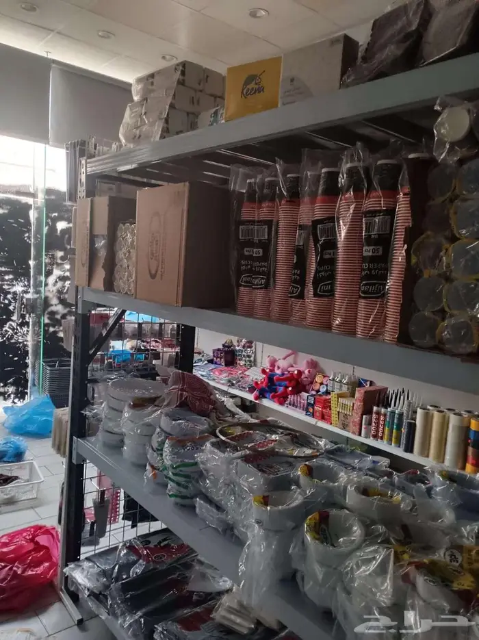 محل خردوات للتقبيل 33