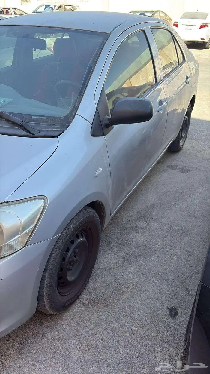 يارس قير عادي موديل 2012م 3