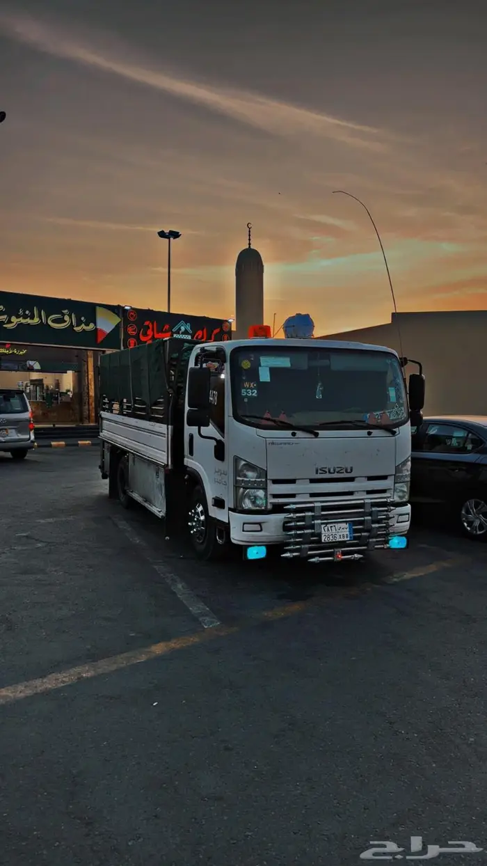 دينه لنقل العفش متواجد في جده وماشي للجنوب 0