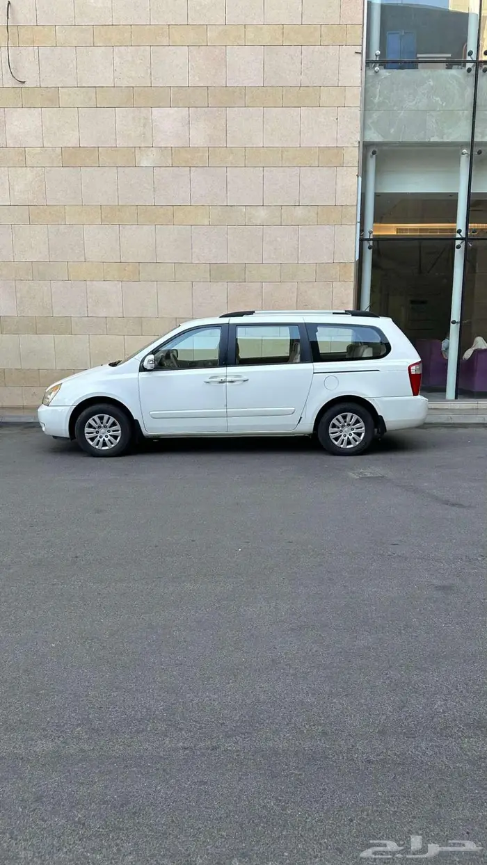 كيا كرنيفال 2014 2