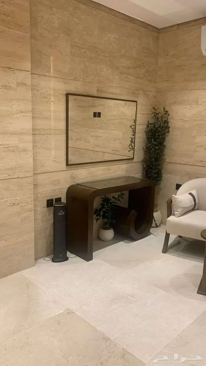 شقه للإيجار حي النهضة 4