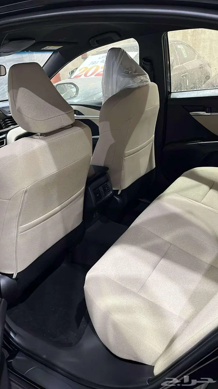 تويوتا كامرى E استاندر سعودى موديل 2025 4