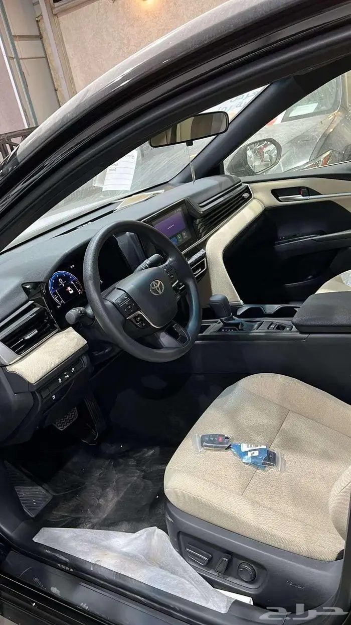 تويوتا كامرى E استاندر سعودى موديل 2025 5