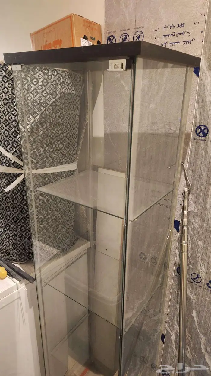 دولا زجاجي ايكيا 2