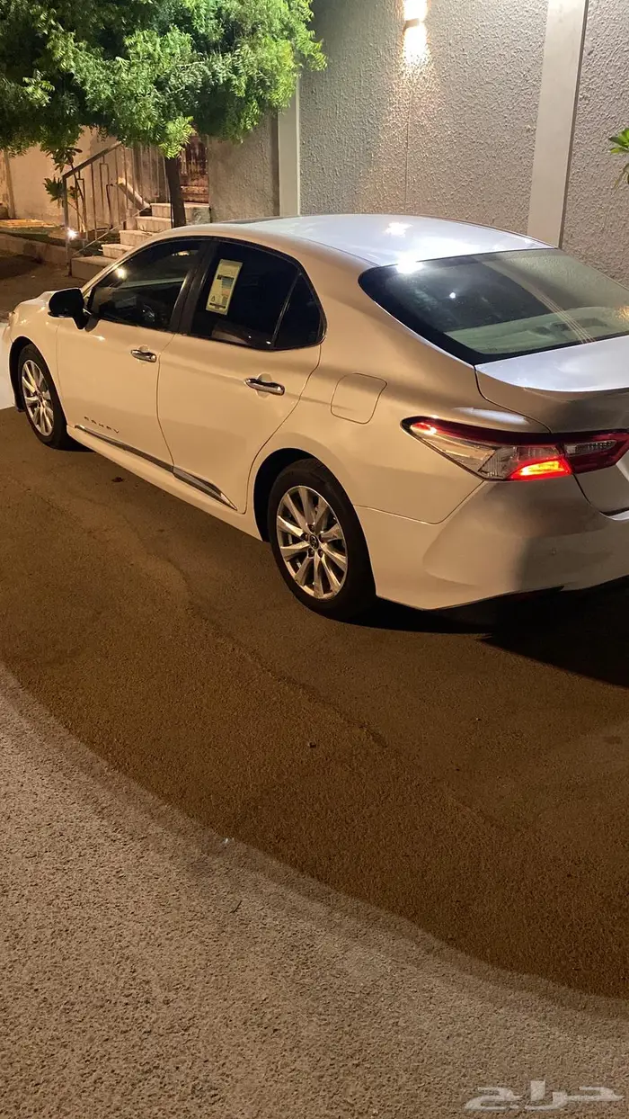 للبيع كامري 2019 سعودي فل كامل 4