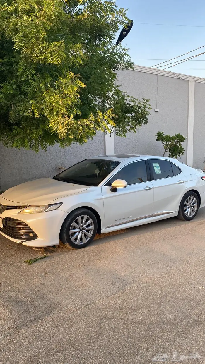 للبيع كامري 2019 سعودي فل كامل 6