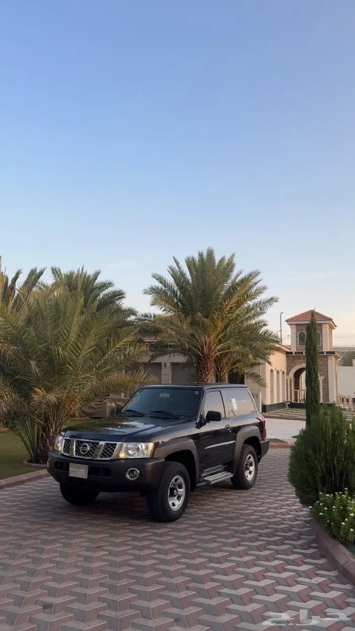 جيب نيسان سفاري ربع 0
