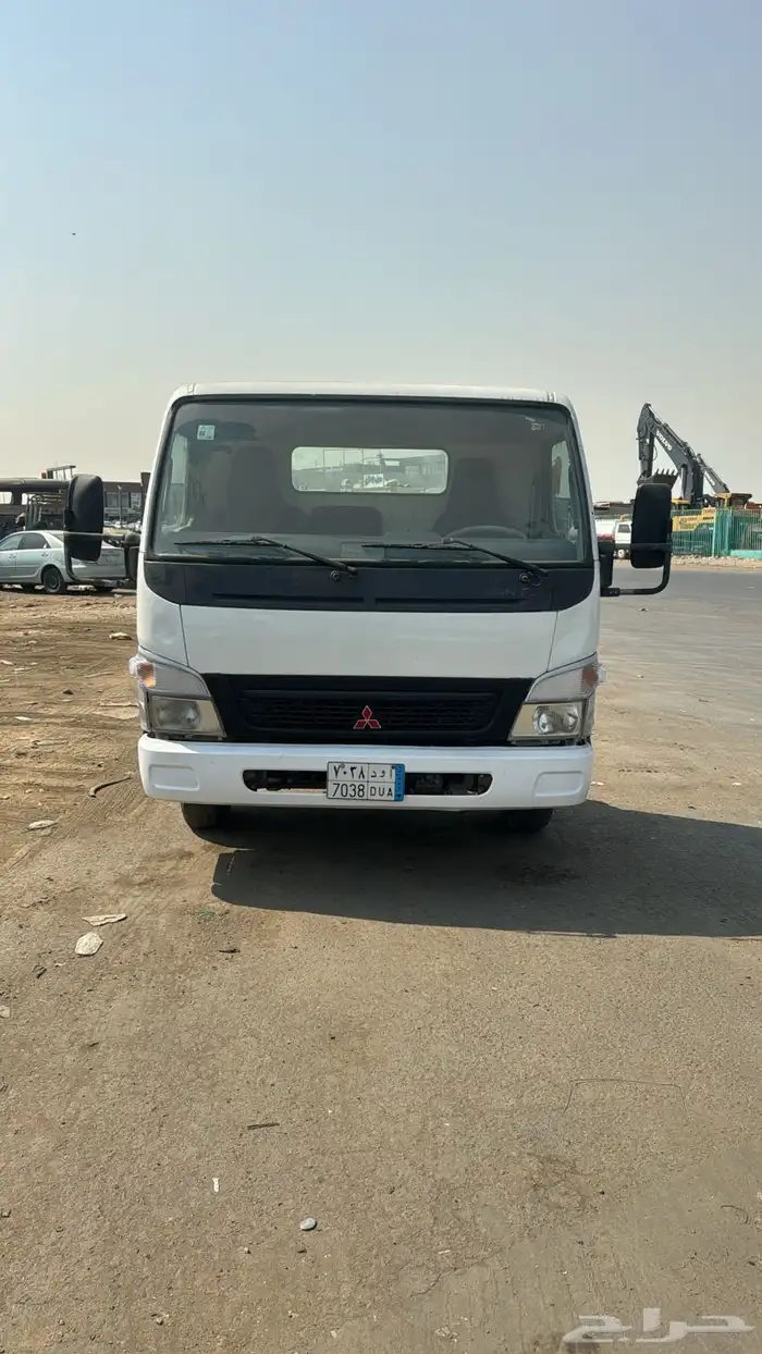 متسوبيشي كانتر 2014 للبيع 0