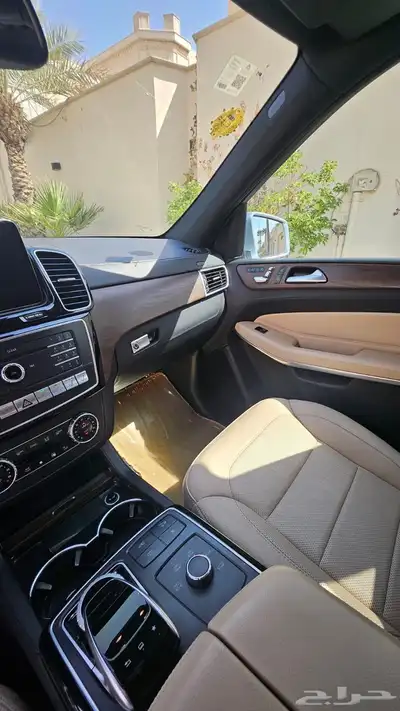 للبيع مرسدس GLA نضيف index