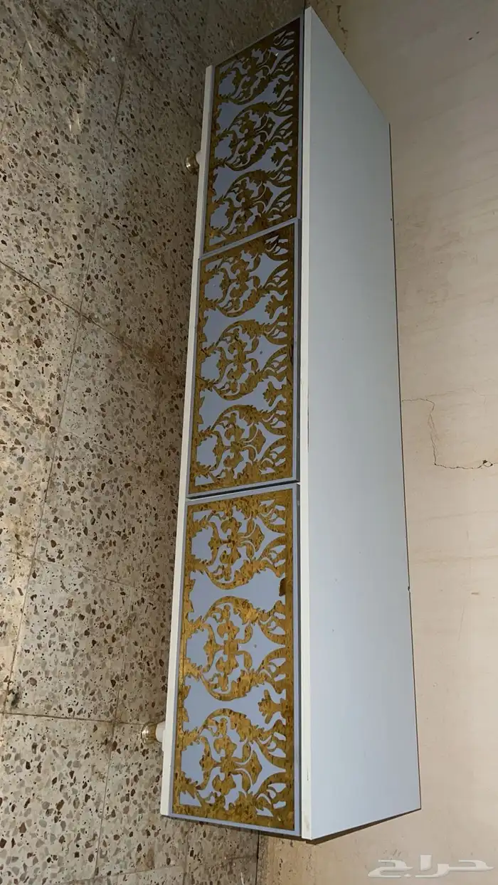 طاولة شاشة 0