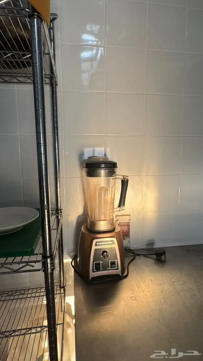 مطعم للتقبيل 25