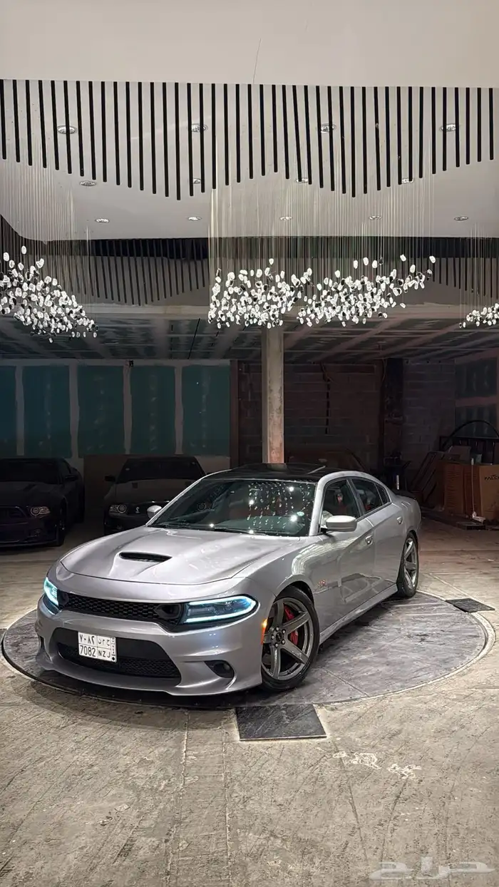 تشارجر srt 6.4 2015 5