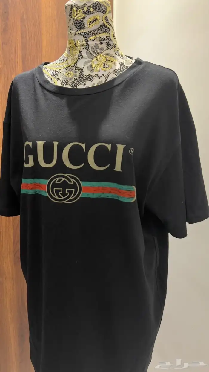 تشيرتات ماركات عالميه مختلفه اصلي Fendi-Gucci_Blman 12