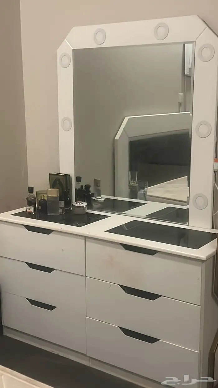 تسريحه للبيع 0