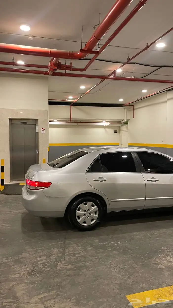 اكورد ستاندر 2004 8