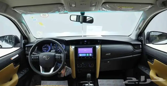 تتوفر فئات تويوتا فورتشنر لمبيعات البنوك ديزل بنزين بدون ربح 9