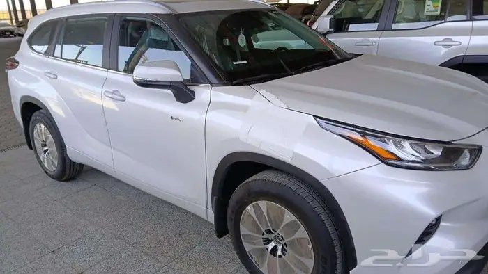 تويوتا هايلاندر GLE 2025 0