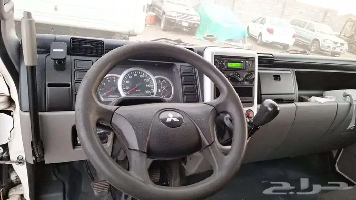 دينة متسوبيشي ثلاجة ممشى قليل 7