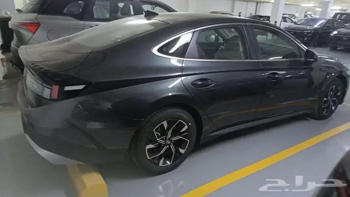 هيوانداي سونتا فليت وسمارت 2025 1