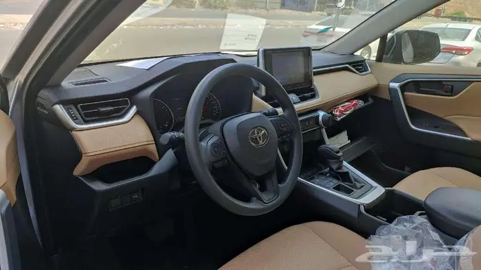 راف فور 2025 بنزين 2.0 ال اي دفع رباعي 104.300 شامل 1