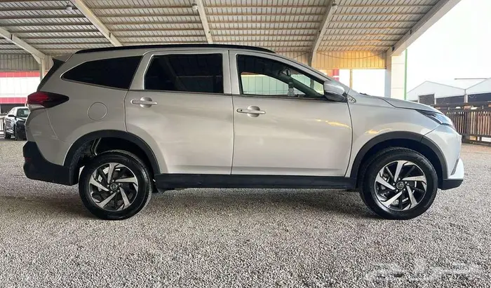 تويوتا رش واجن قير اوتماتيك 2023 3