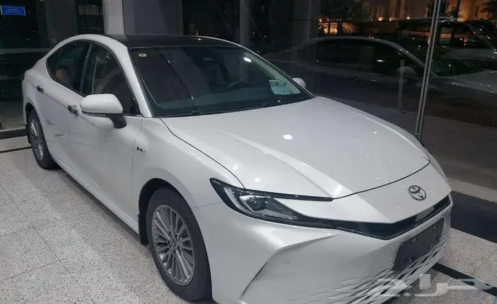 تويوتا كامري هايبرد بريميوم 2.0 موديل 2024 خليجي زيرو 3