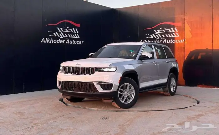 جيب شيروكي لاريدو 1