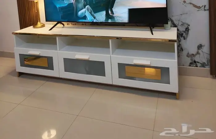 طاوله ايكيا 0