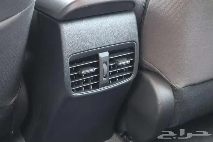 تويوتا كورولا 2.0 ستاتدر طيس و مطور جنوط وفل كامل 2025. 17