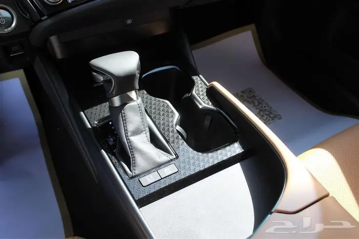 لكزس - ES 300 - AH - استندر - خليجي - 2025 10