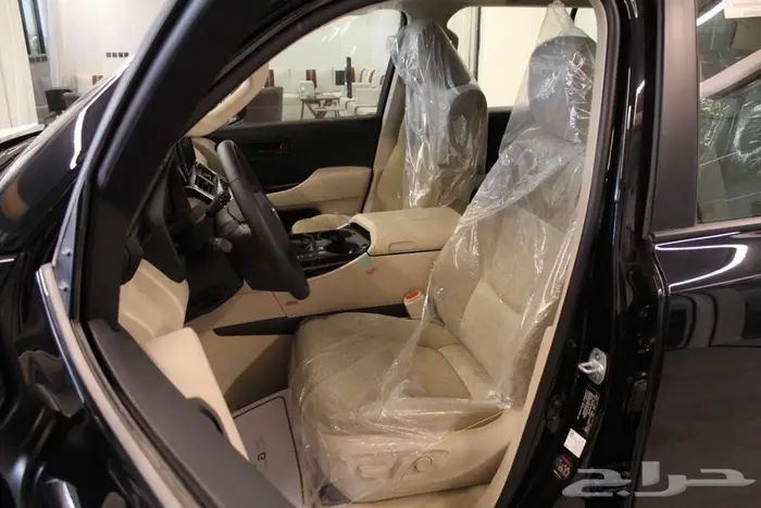 تويوتا لاندكروزر GXR L3 2025 7