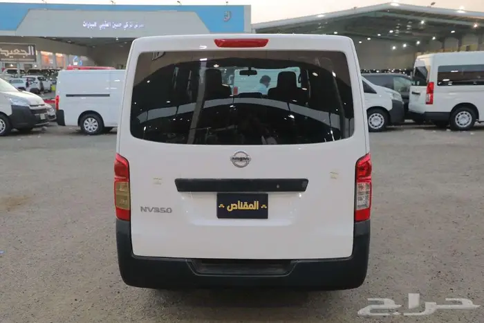 تويوتا هاي اس بضاعة موديل 2019 ديزل 6