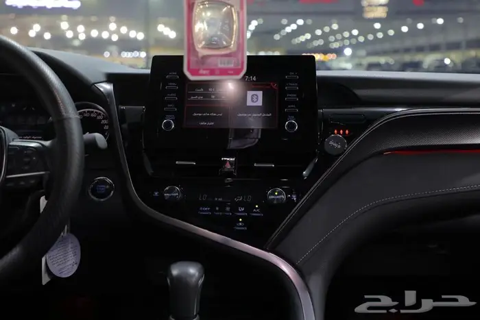 تويوتا كامري SE فل كامل فتحة سقف جلد ستة سلندر موديل 2024 12