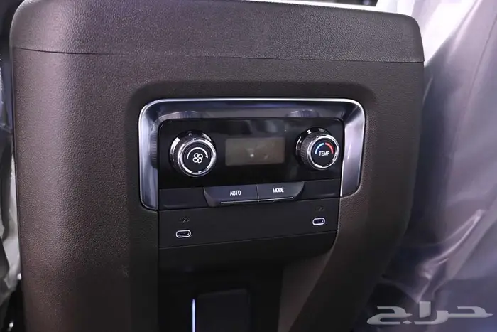 شيفرولية تاهو الفئه LS بدون دبل ثلاجة موديل 2025 11