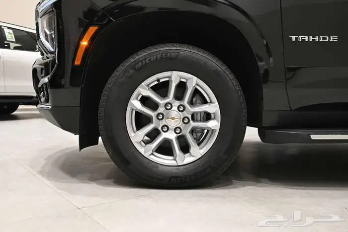 شيفرولية تاهو الفئه LS بدون دبل ثلاجة موديل 2025 16