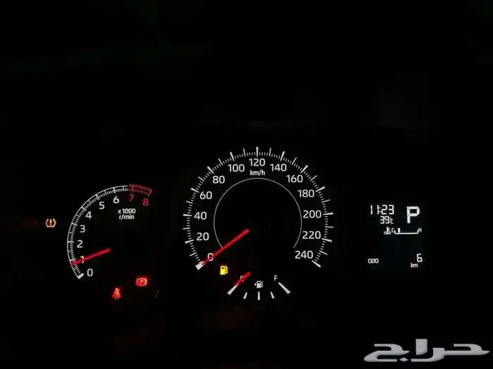 تويوتا كورولا فتحه بنزين موديل 2025 10